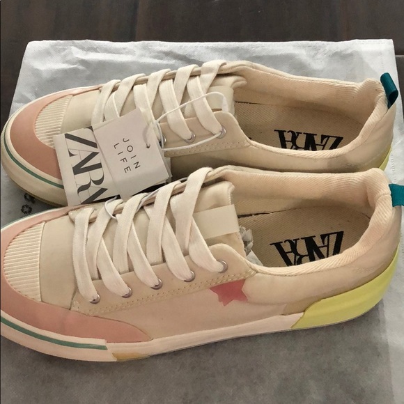 NWT Zara Girls Patches Lace Up Cotton Sneaker - Picture 8 of 10